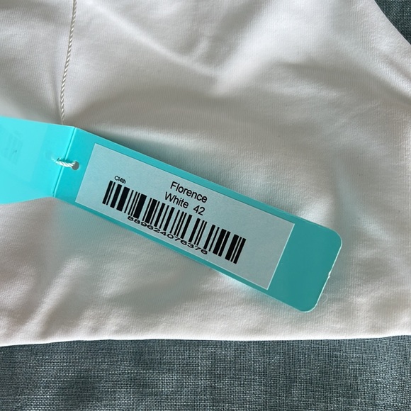 New Melissa Odabash one piece swimsuit - Picture 3 of 6